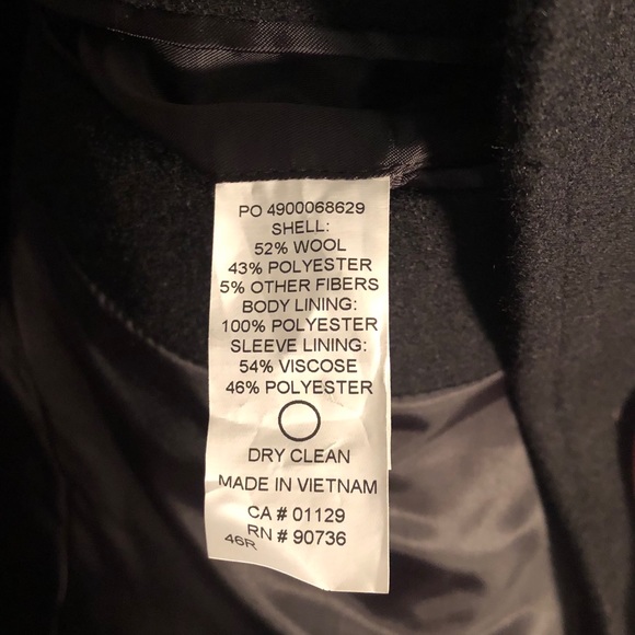 Calvin Klein Winter Coat. Size 46R. - Picture 5 of 5